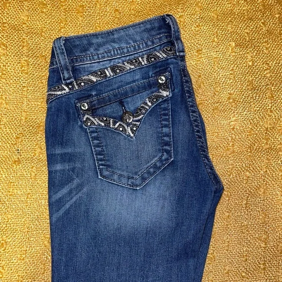 Medium Wash Miss Me Skinny Jeans - Picture 3 of 8